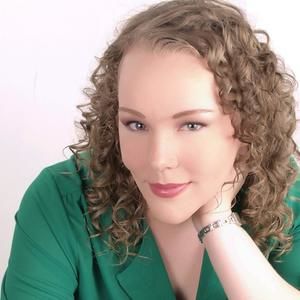 Meet your Posher, Farien louise